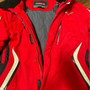 Stylish and classic men’s Karbom ski jacket